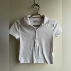 Sundeh Collared Cropped Tee - White/Baby Pink